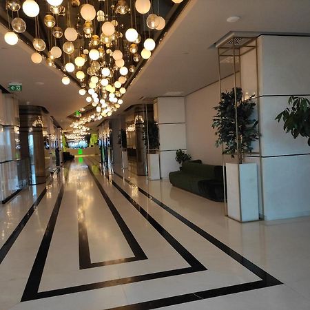 Апартамент Студия Панорамный Возле Моря Batumi Exterior foto